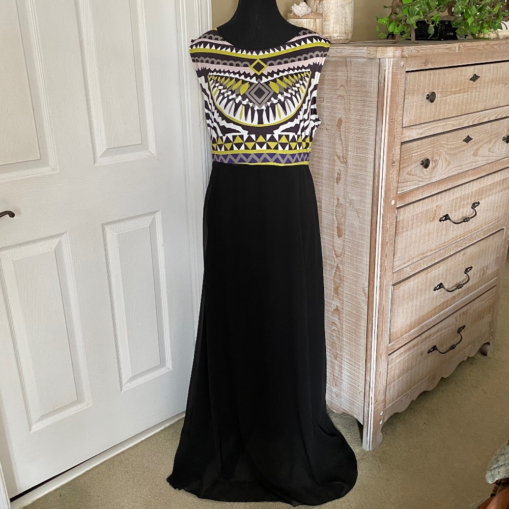 EUC Sleeveless Maxi Dress in Black, White, Grey and Chartreuse, Size L